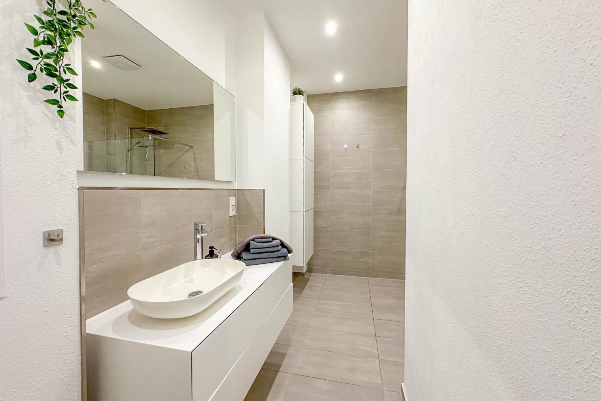 Modernes Trierer Cityloft Mit Grossem Balkon Exteriér fotografie