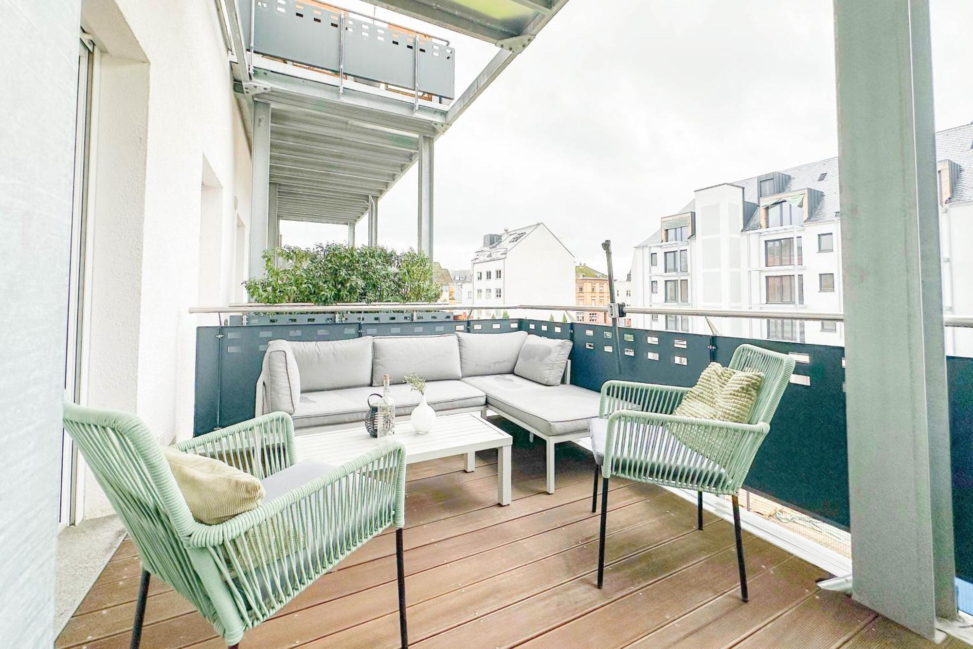 Modernes Trierer Cityloft Mit Grossem Balkon Exteriér fotografie